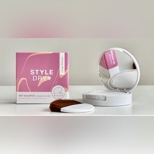 STYLEDRY Dry Shampoo Compact Powder In Orange Blossom .38 Oz., New In Box!